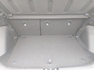 2025 Hyundai Venue — photo 11 view