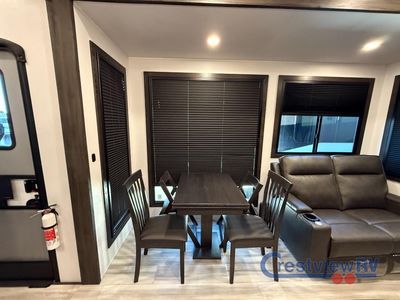 2025 Keystone RV Fuzion - Photo 13