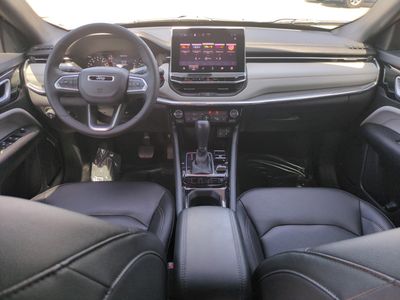 2024 Jeep Compass - Photo 15