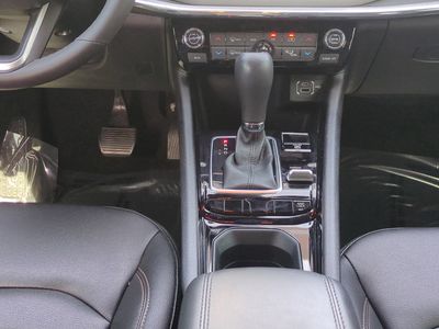 2024 Jeep Compass - Photo 19