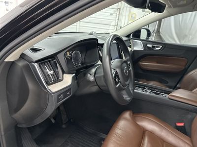 2018 Volvo XC60 - Photo 9