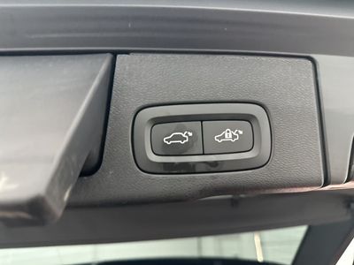 2018 Volvo XC60 - Photo 22
