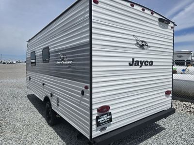2026 Jayco Jay Flight SLX - Photo 4
