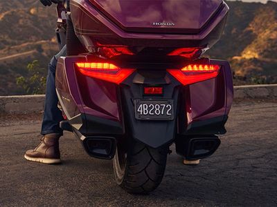2025 Honda Gold Wing Tour DCT 50th Anniversary - Photo 33