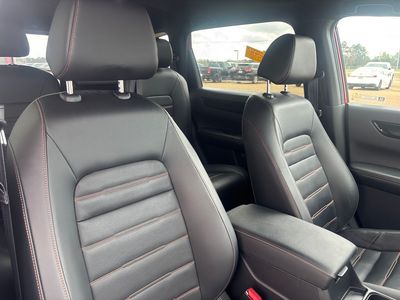 2023 Honda CR-V Hybrid — photo 17 view