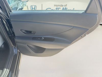 2025 Hyundai Elantra Hybrid - Photo 30