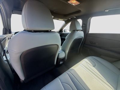 2025 Hyundai Elantra Hybrid - Photo 24