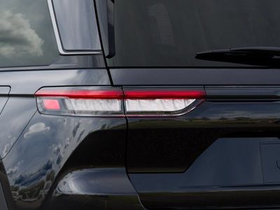 2026 Jeep Grand Cherokee - Photo 9