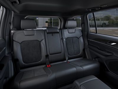 2026 Jeep Grand Cherokee - Photo 15