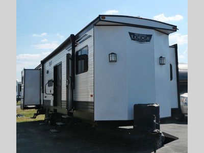 2022 Forest River RV Wildwood Lodge - Photo 2