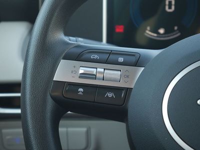 2025 Hyundai Tucson — photo 9 view