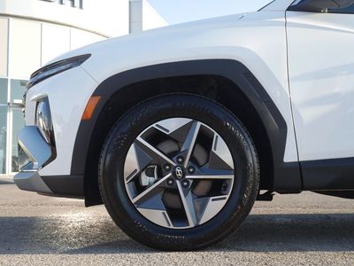 2025 Hyundai Tucson — photo 14 view