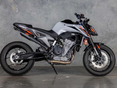 2024 KTM 790 Duke - Photo 3