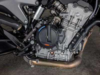 2024 KTM 790 Duke - Photo 4