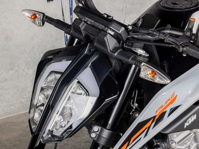 2024 KTM 790 Duke - Photo 16