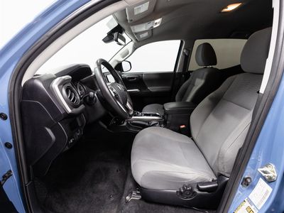 2019 Toyota Tacoma - Photo 4