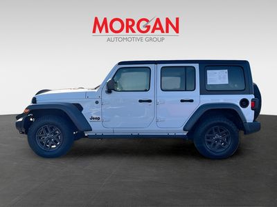 2024 Jeep Wrangler - Photo 4