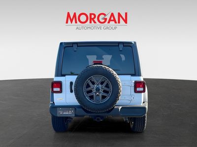 2024 Jeep Wrangler - Photo 6