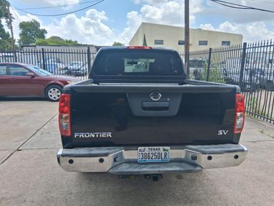 2016 Nissan Frontier SV - Photo 5