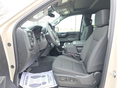 2026 Chevrolet Silverado 1500 - Photo 9