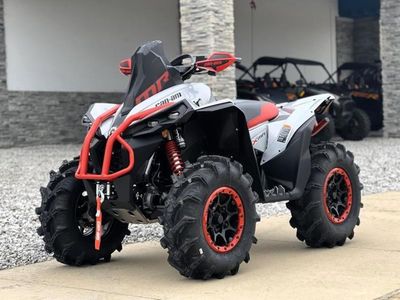 2026 Can-Am Renegade X mr 1000 R Hyper Silver & Legion Red — interior view