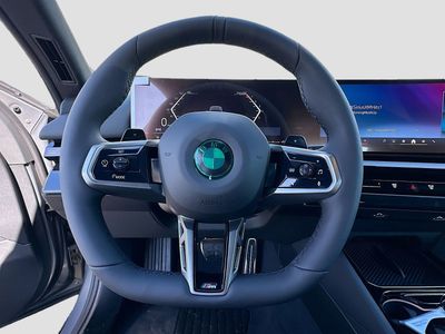 2026 BMW 5 Series - Photo 8