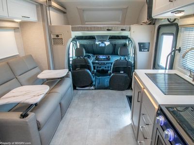 2026 Thor Motor Coach Quantum Sprinter - Photo 3