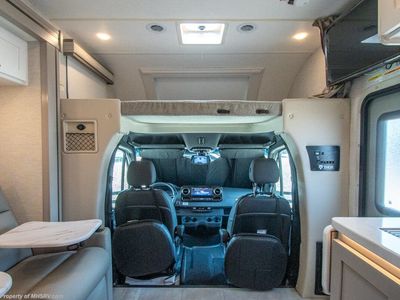2026 Thor Motor Coach Quantum Sprinter - Photo 4