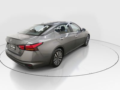 2024 Nissan Altima — photo 7 view