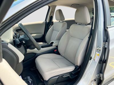 2017 Honda HR-V - Photo 19