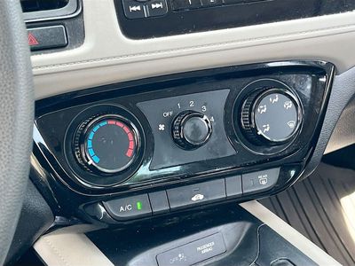 2017 Honda HR-V - Photo 15