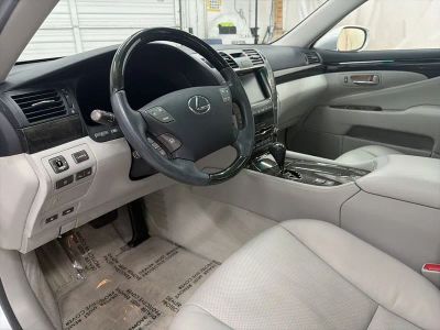 2008 Lexus LS - Photo 13
