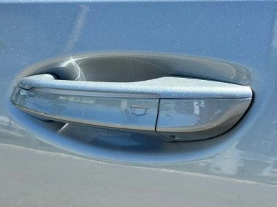 2025 Cadillac CT5 - Photo 13