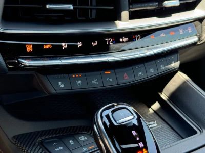 2025 Cadillac CT5 - Photo 33