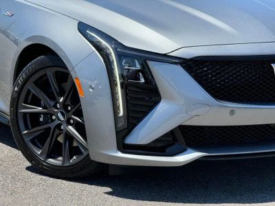2025 Cadillac CT5 - Photo 11