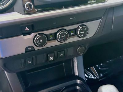 2020 Toyota Tacoma 2WD - Photo 15