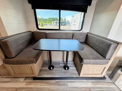 2026 Jayco Jay Flight SLX - Photo 13