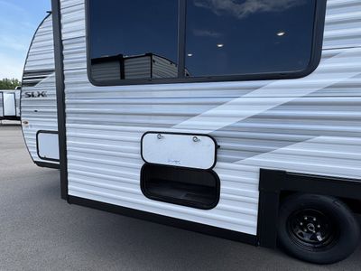 2026 Jayco Jay Flight SLX - Photo 4