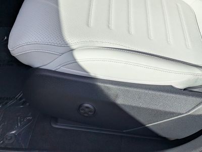 2026 Mercedes-Benz GLC - Photo 25