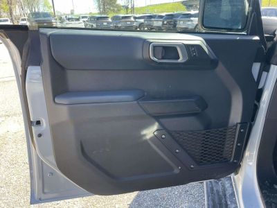 2026 Ford Bronco — photo 15 view