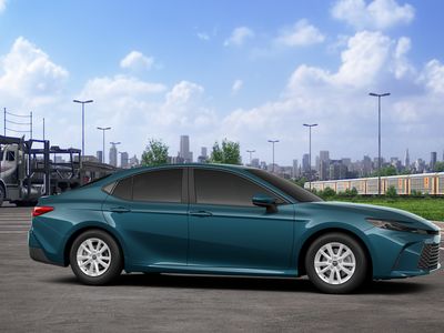 2026 Toyota Camry - Photo 15