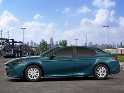 2026 Toyota Camry - Photo 5