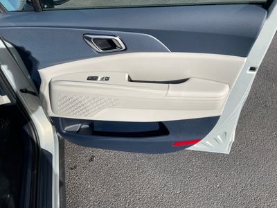 2026 Kia Carnival - Photo 21
