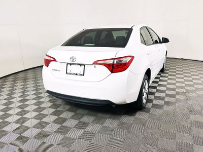 2015 Toyota Corolla - Photo 3