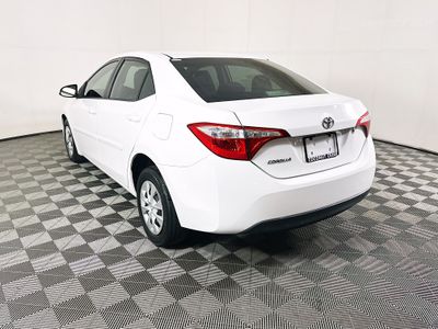 2015 Toyota Corolla - Photo 5