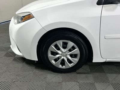 2015 Toyota Corolla - Photo 11