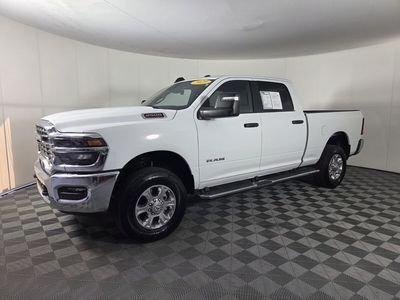 2025 Ram 2500 - Photo 4
