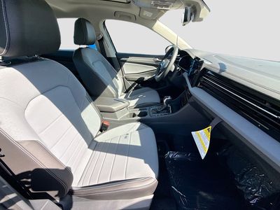 2026 Volkswagen Jetta - Photo 22