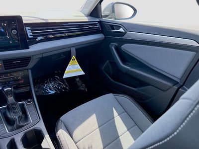 2026 Volkswagen Jetta - Photo 18