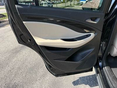 2019 Buick Envision - Photo 32